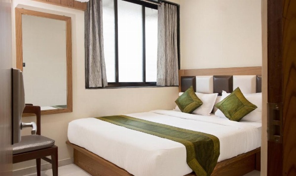 Hotel Residency Park Near Masjid Rly Station South Mumbai image 29