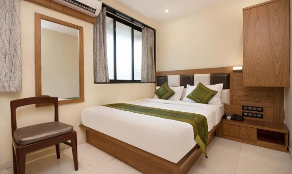 Hotel Residency Park Near Masjid Rly Station South Mumbai image 30